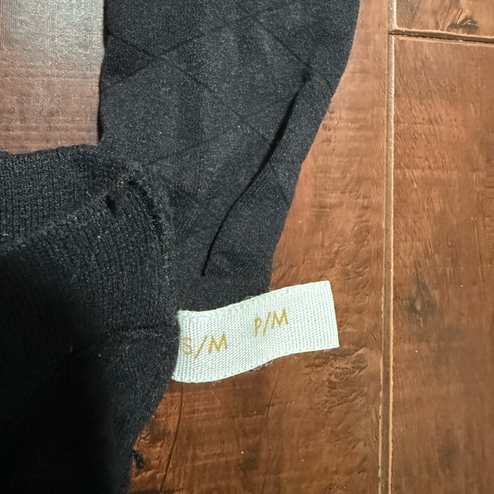 Kate Spade Elegant Black Diamond Patterned Tights - Picture 6 of 8